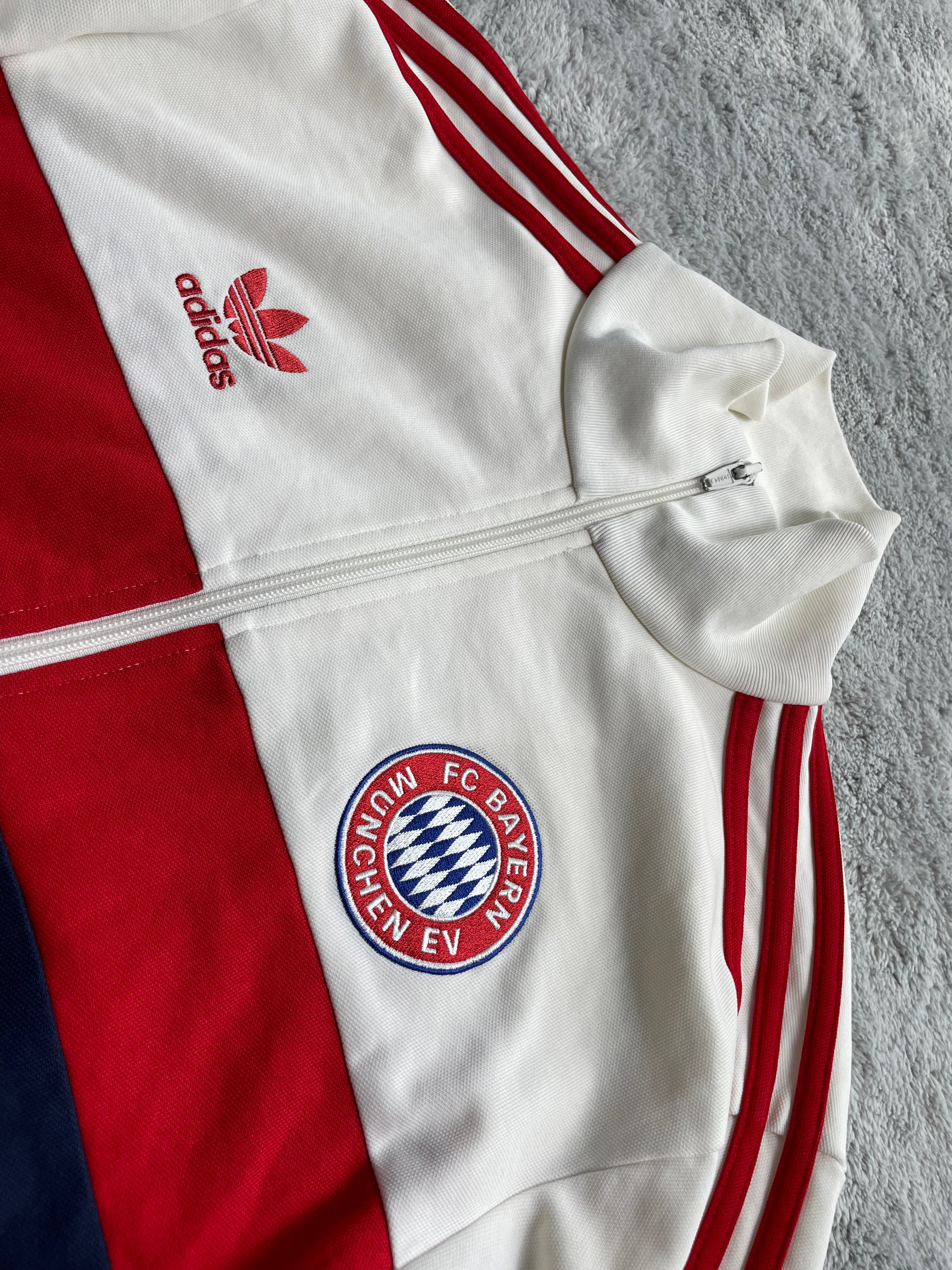 Adidas FC Bayern München 2000er Track Jacket – Selten (M)